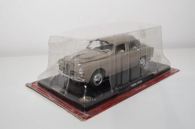 B84 1:24 ALTAYA HACHETTE CENTENARIO ALFA ROMEO 1900 1950 MARRÓN CLARO SIN USA... - Imagen 1 de 4