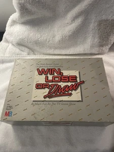 Juego de mesa vintage Win Lose or Draw 1987 Milton Bradley - Imagen 1 de 6