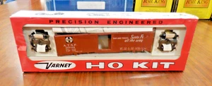 VARNEY KIT - SANTA FE STEEL SIDE BOX CAR - HO SCALE - NEW - Picture 1 of 2