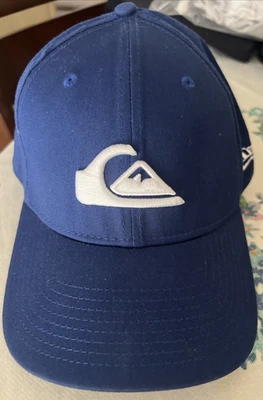 Gorra Quicksilver Azul Blanco Bordada Talla Pequeña Mediana 39thirty Foto 1 de 4