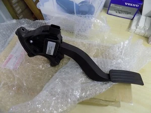 GENUINE NEW Range Rover Vogue & Sport Accelerator Throttle Pedal LR062130 - Picture 1 of 1