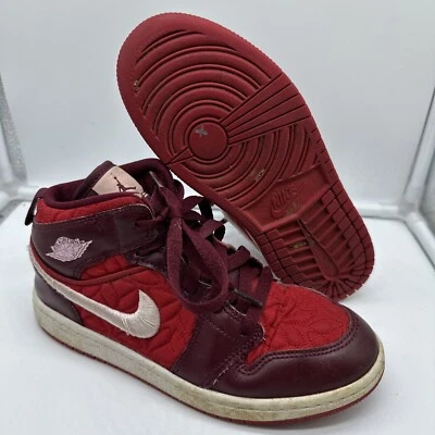 NIKE AIR JORDAN 1 MID SE JUVENIL TALLA 2.5Y AV5173-600 ROSA ROJO ACOLCHADO CLAVADO YEEZY Foto 1 de 4