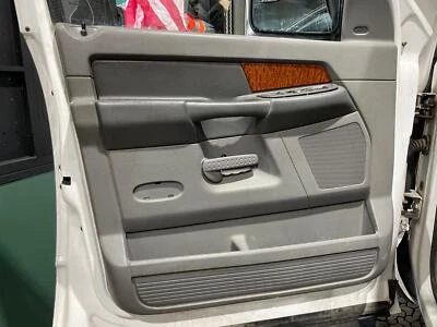 2006 - 2007 Dodge Ram 2500 Driver LH Left Gray-D5 Front Door Trim Panel Foto 1 de 4