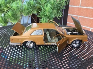 BURAGO ROLLS ROYCE CAMARGUE SCALA 1/22 - Foto 1 di 7