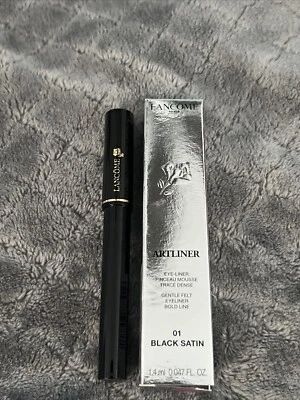 Delineador de ojos Artliner - 01 negro satinado negro de Lancome para mujer - 0,047 oz delineador de ojos Foto 1 de 4