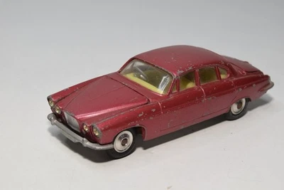 B69 1:43 CORGI TOYS 238 JAGUAR MARK X BERLINA MET. RED EXC. COND. 2 - Immagine 1 di 4