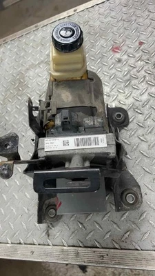 2013-2016 Nissan Pathfinder 3.5L Power Steering Pump Electronic Hydraulic Foto 1 de 3
