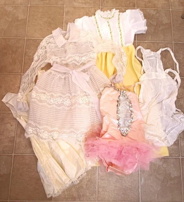 Vintage 5 Pc Lot of Girl's Dresses And Apron *Assorted  Sizes * Most Unbranded* - Image 1 of 4