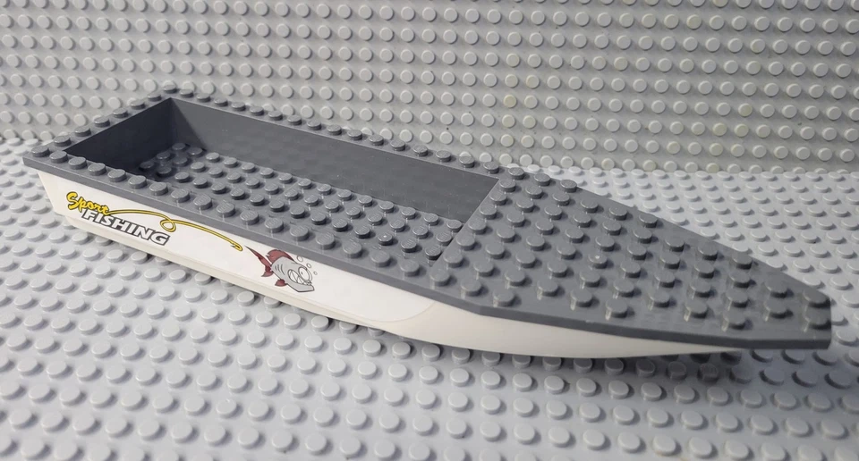 LEGO Blanco 28x8 City Yacht Deporte Pesca Barco Casco Foto 1 de 1