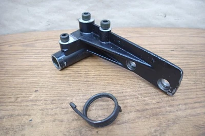 1998 YAMAHA ROYAL STAR XVZ1300 TOUR DELUXE PÉ DIREITO FREIO PEDAL MONTAGEM - Imagem 1 de 4