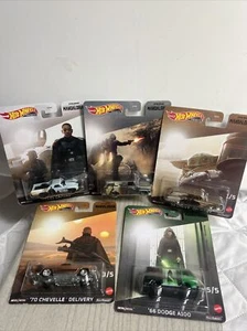 Hot Wheels 2023 Premium Pop Culture T Case Star Wars Mandalorian Set of 5 Cars - Picture 1 of 11