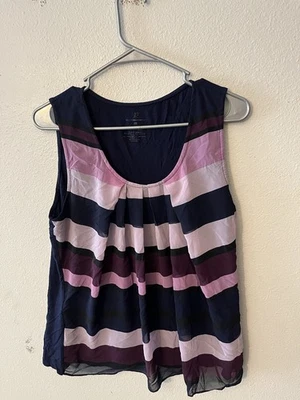 Топ женский New York & Company разноцветный в полоску без рукавов оверлей маленький - Изображение 1 из 4