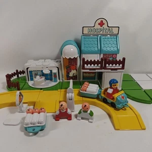 Vintage Molto Toys Krankenhaus Spielset baubar selten in den USA - Bild 1 von 19