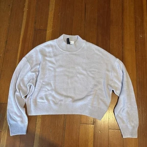 H AND M Light Purple Women’s Wide Fit Sweater Size Medium - Picture 1 of 1