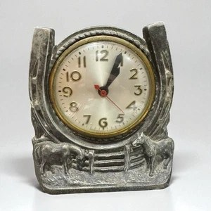 Orologio da scrivania western vintage antico sedute cavallo e ferro di cavallo FUNZIONANTE - Foto 1 di 7