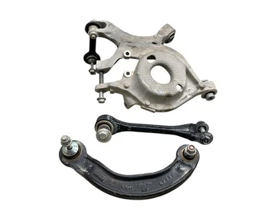 JUEGO DE BRAZO DE CONTROL SUPERIOR E INFERIOR TRASERO DERECHO FORD MUSTANG 2024-2025 4 PIEZAS *5 K MILLAS* Foto 1 de 4