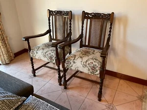 Pair Antique Barley twist, Jacobean chairs. with tapestry upholstered - Picture 1 of 11