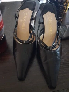 chanel size 35.5 women shoes - Picture 1 of 3