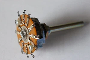 3 Stk. Schalter Stufen Drehschalter 5 Stufen 2 Kontakte SEL SM30HP - Picture 1 of 1