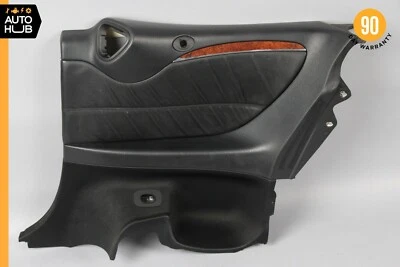 06-09 Panel de puerta trasero derecho lado pasajero mercedes w209 clk350 clk550 fabricante de equipos originales  Foto 1 de 4