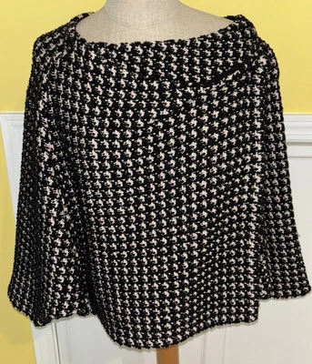 Christian Dior Black/White Houndstooth Short Jacket/Cape size 10 US - Image 1 of 4