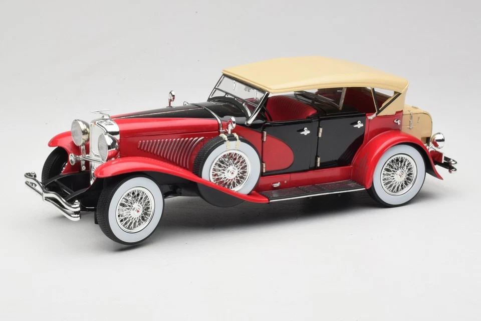 12995 Duesenberg SJ Red GreenLight 1:18 - Immagine 1 di 4