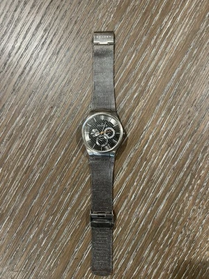 Часы Skagen Denmark с титановой сеткой 809XLTTM — циферблат из углеродного волокна — нуждаются в аккумуляторе - Изображение 1 из 2