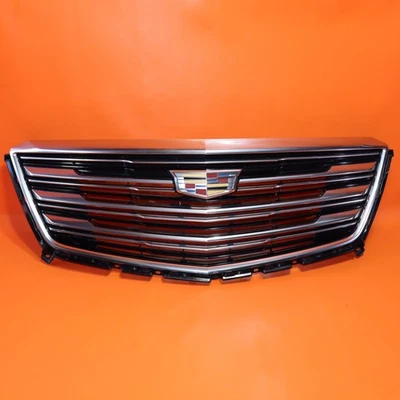Rejilla Cadillac XT5 2017 2018 2019 84107964 OEM Foto 1 de 4