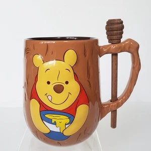 Disney Winnie The Pooh Sculpted 25 oz Mug With Honey Dipper Unused - Picture 1 of 4