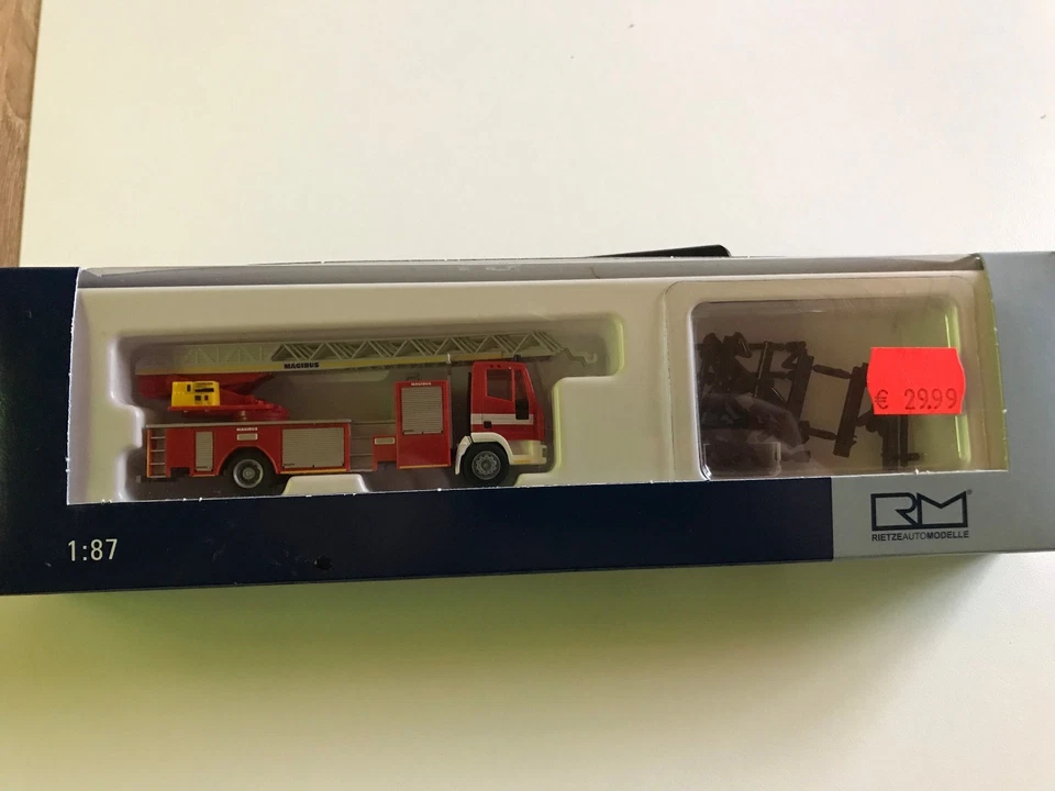Rietze Magirus DLK32, No. 68552 Nuovo, Confezione Originale - Immagine 1 di 1