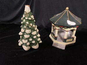 (X1) Christmas Village Gazebo & Vintage Xmas Tree (avon) - Picture 1 of 7