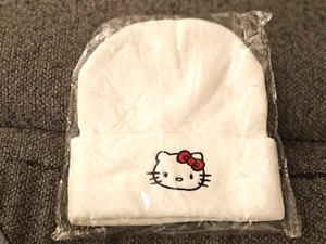 Hello Kitty Beanie Hat - Picture 1 of 2