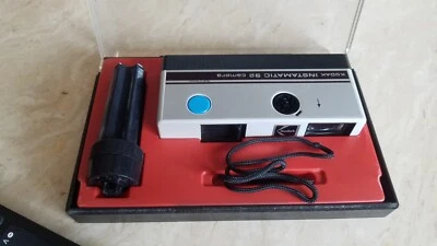 Appareil photo argentique KODAK Instamatic 92 VINTAGE - Photo 1/2