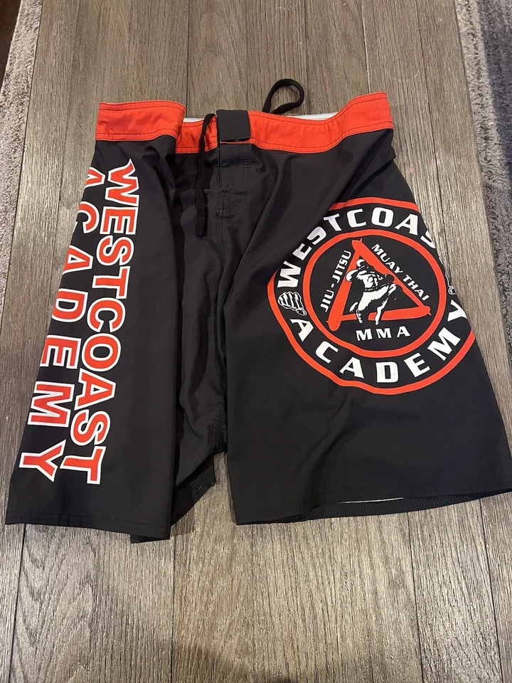 Pantalones cortos de lucha Coast Academy MMA para hombre Jiu Jitsu negros 36 Foto 1 de 1