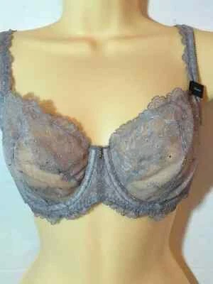 Sujetador Victoria's Secret sin forro Demi estrás bling 32DDD encaje iridiscente 2012 Foto 1 de 4