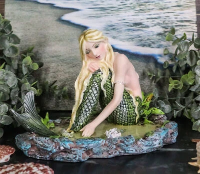 Estatua de sirena náutica de Ebros Young Maiden Mermaid by The Lagoon 7,25" W Foto 1 de 4