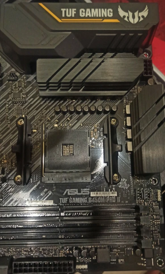 ASUS TUF B450-PLUS GAMING Socket AM4 DDR4 Placa Base (90MB0YM0-M0EAY0) - Imagen 1 de 3