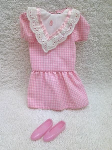 Vintage Skipper rosa kariertes Kleid und Schuhe - Bild 1 von 3