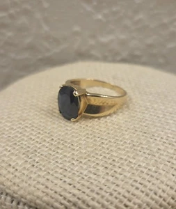 Stunning 1960s 14k Gold 3.85 Carat Oval Natural Sapphire Ring Size 7 - Picture 1 of 5