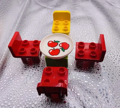 Lego Duplo Building Block Specialty Replacement 4 RED YELLOW CHAIRS APPLE TABLE - Image 1 of 4
