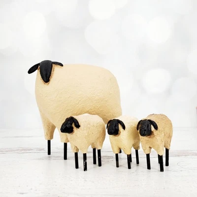 Lote de 4 estatuillas de resina Blossom Bucket Debbie Grogan Primitive Sheep 2005 Foto 1 de 4