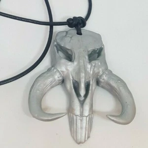 3D Printed Mandalorian Mythosaur Necklace - Picture 1 of 2