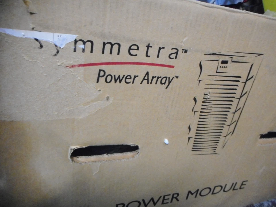APC Symmetra 4-16kVA Power Module -- 4kVA (2.8kW) Output Power -- SYPM - Image 1 of 4