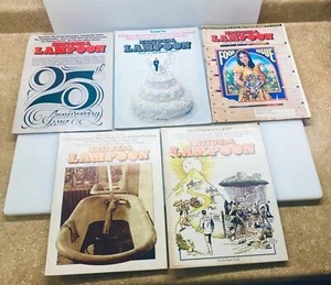 (5) National Lampoon Magazines 1972 1973 1974 issues Marilyn Monroe 25th Anniv. - Imagen 1 de 10