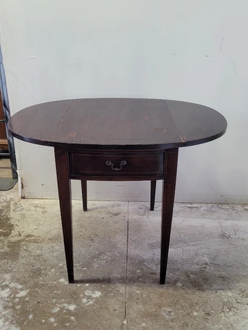 Mid 20th Century Mahogany Hepplewhite Drop-Leaf Pembroke Table Cover