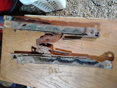 87 - 97 FORD OBS F150 F250 BRONCO F350 FRONT BENCH SEAT SLIDING TRACKS W/ CABLE - Image 1 of 4