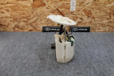 Lexus RC350 2018 77020-53180 gasolina gasolina tanque de suministro de combustible bomba OEM 618 +++ #A51 Foto 1 de 4