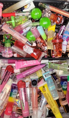 Ruby Kisses Broadway Vita-Lip gloss, Lipgloss bundles, Women lipgloss - Image 1 of 4