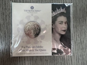 The Platinum Jubilee of Her Majesty The Queen 2022 UK £5 Brilliant Uncirculated - Picture 1 of 7