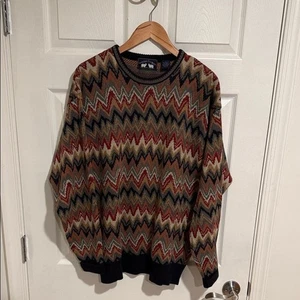 Men's Chevron Pattern Crewneck Sweater - Picture 1 of 7